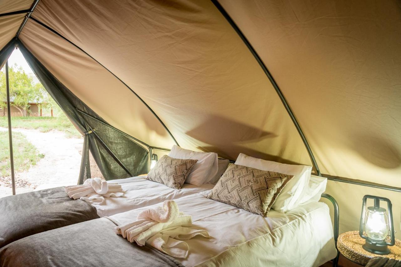 Bundox Explorer Camp * Hoedspruit