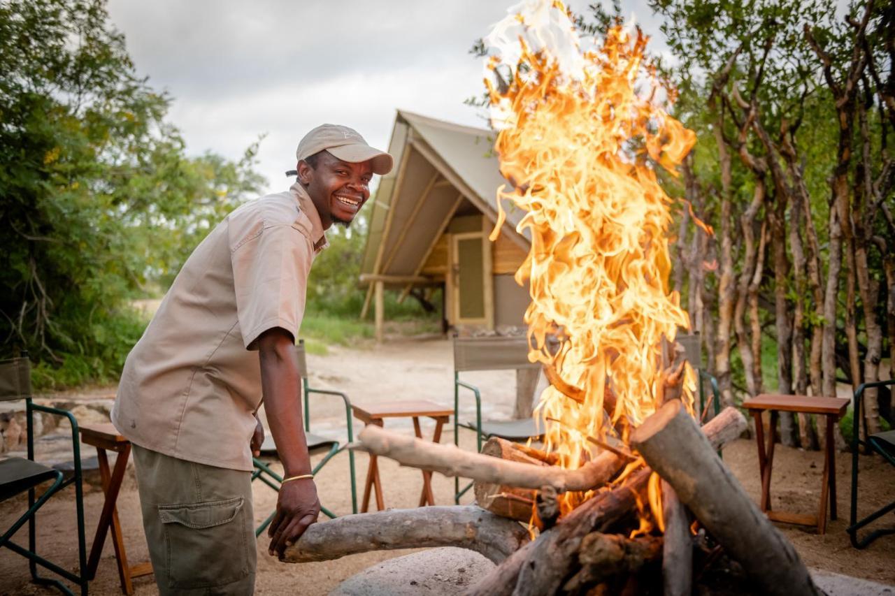 Luxury tent Bundox Explorer Camp Hoedspruit